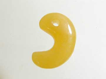 イエロージェード本勾玉